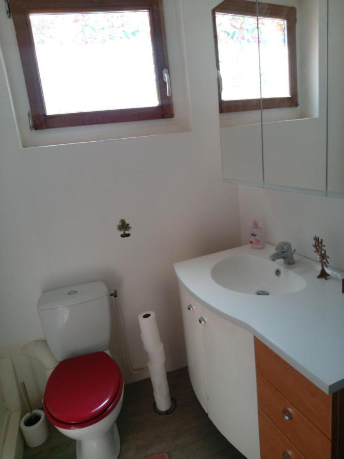 Vieux-Cognac, Chambre Avec Sa Salle De Bain Privative Экстерьер фото